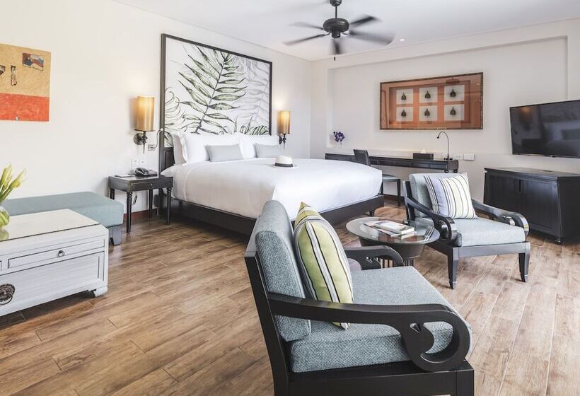 Апартаменты 2 Спальни с Бассейном, Anantara Mai Khao Phuket Villas