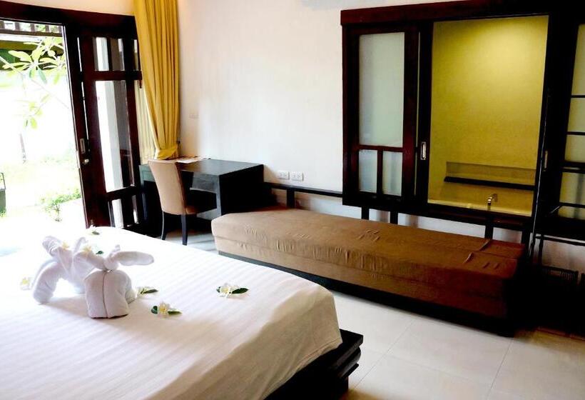 ガーデンビューデラックスルーム, Bhundhari Residence Koh Samui