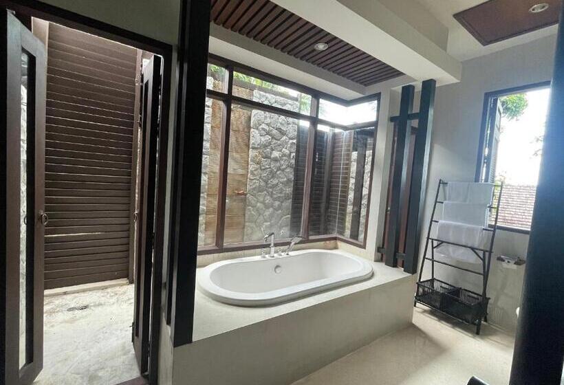 デラックスビラの１ベッドルーム, Bhundhari Residence Koh Samui