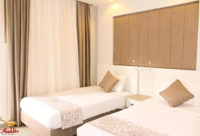 سوییت خانوادگی, Aladdin Beach Resort