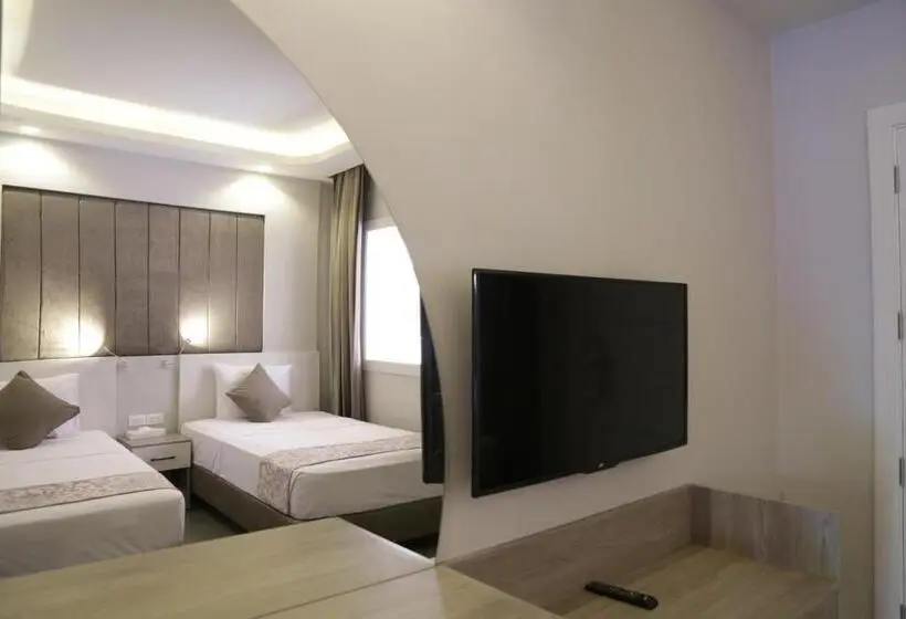 Perhesviitti, Aladdin Beach Resort