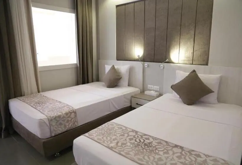 Perhesviitti, Aladdin Beach Resort