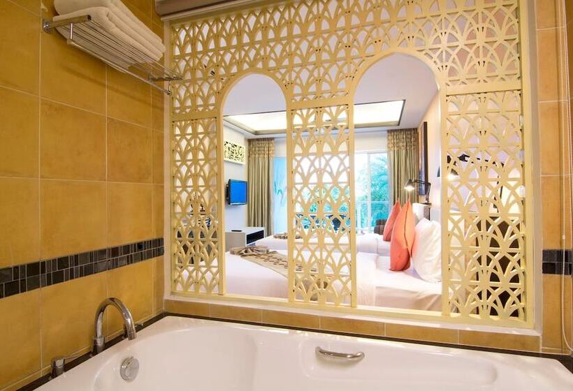 Номер Deluxe, Anyavee Tubkaek Beach Resort