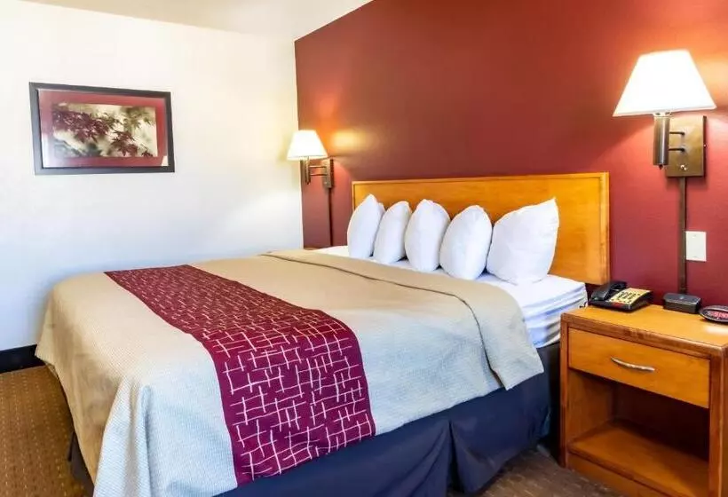 キングサイドベッドのスタンダードワンルーム, Bearcat Inn And Suites