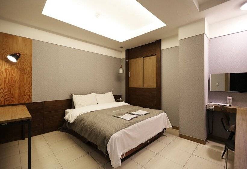 Номер Стандарт, Boutique Hotel K