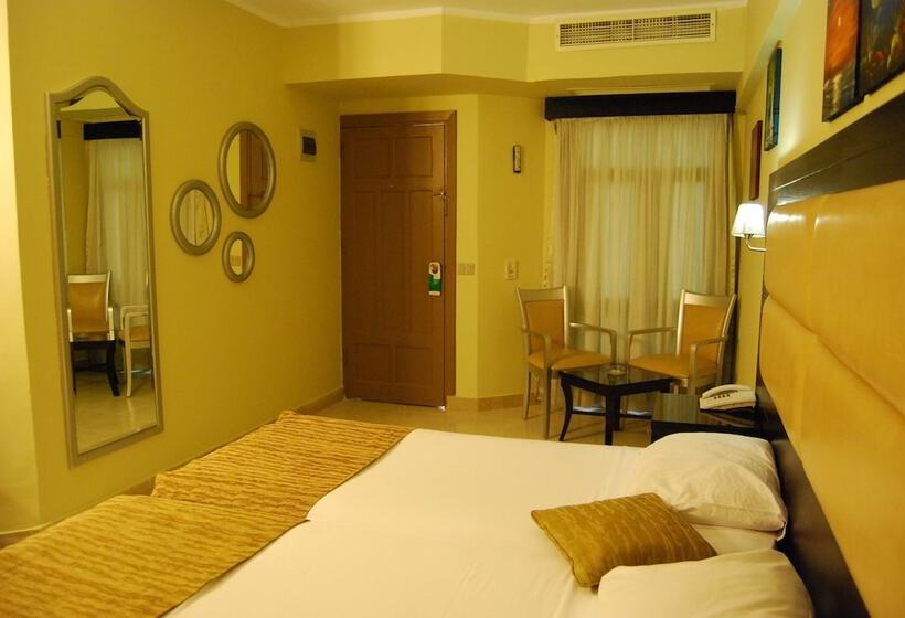 اتاق استاندارد, Cataract Layalina Naama Bay
