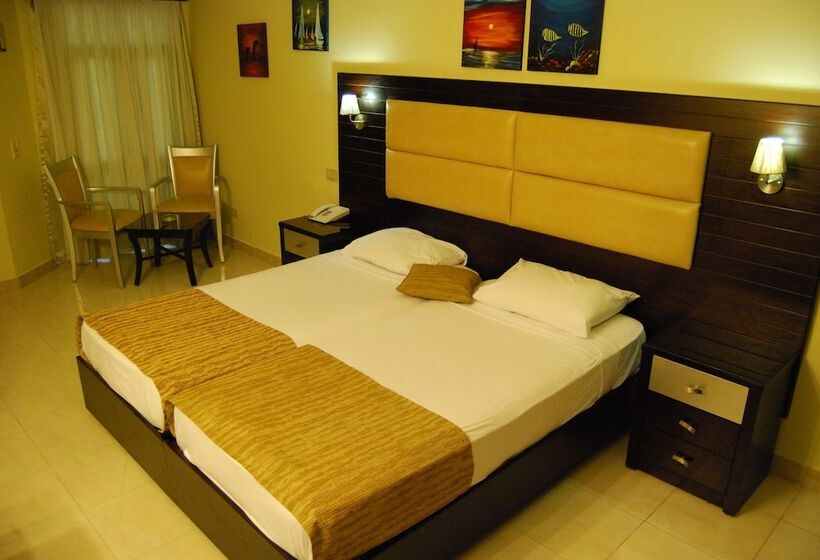 اتاق استاندارد, Cataract Layalina Naama Bay