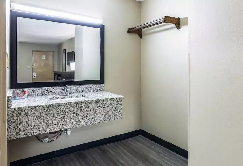 ２ダブルベッドのスタンダードルーム, Americas Best Value Inn Opelika