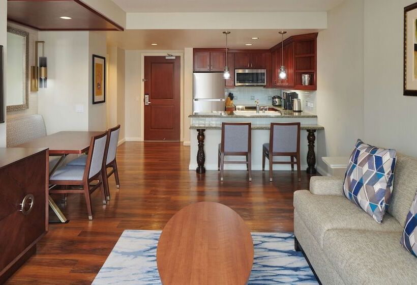 סוויטה עם נוף לעיר, Hilton Grand Vacations Club Grand Waikikian Honolulu