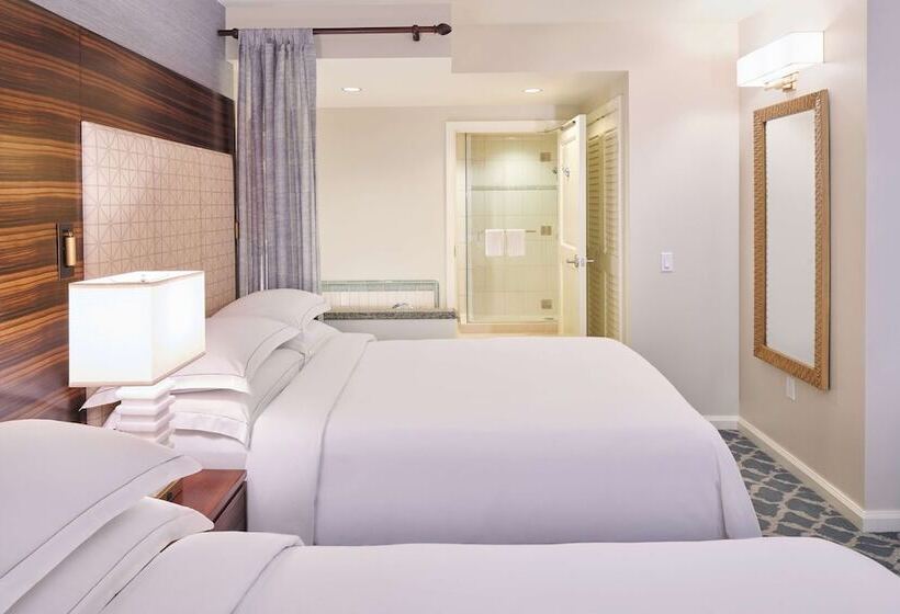 סוויטה עם נוף לעיר, Hilton Grand Vacations Club Grand Waikikian Honolulu