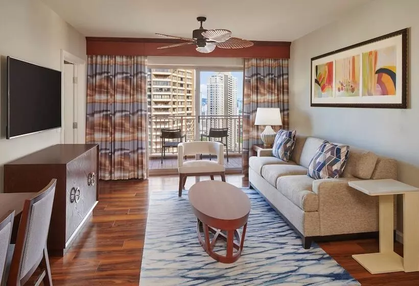 سوییت با چشم‌انداز دریا, Hilton Grand Vacations Club Grand Waikikian Honolulu