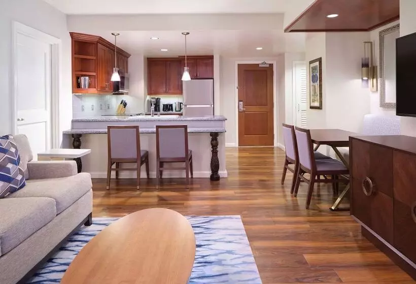 سوئیت 2 خوابه, Hilton Grand Vacations Club Grand Waikikian Honolulu
