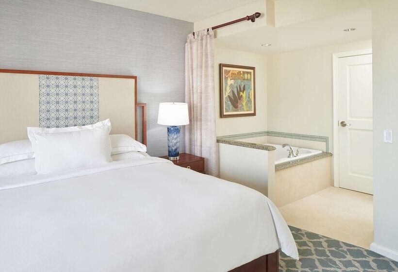 סוויטה מותאמת לאדם עם מוגבלויות, Hilton Grand Vacations Club Grand Waikikian Honolulu