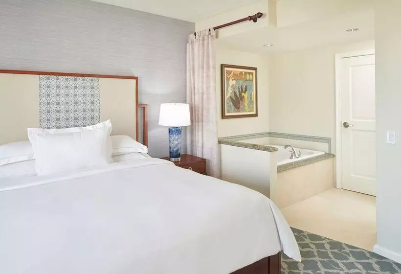 سوئیت برای معلولان, Hilton Grand Vacations Club Grand Waikikian Honolulu