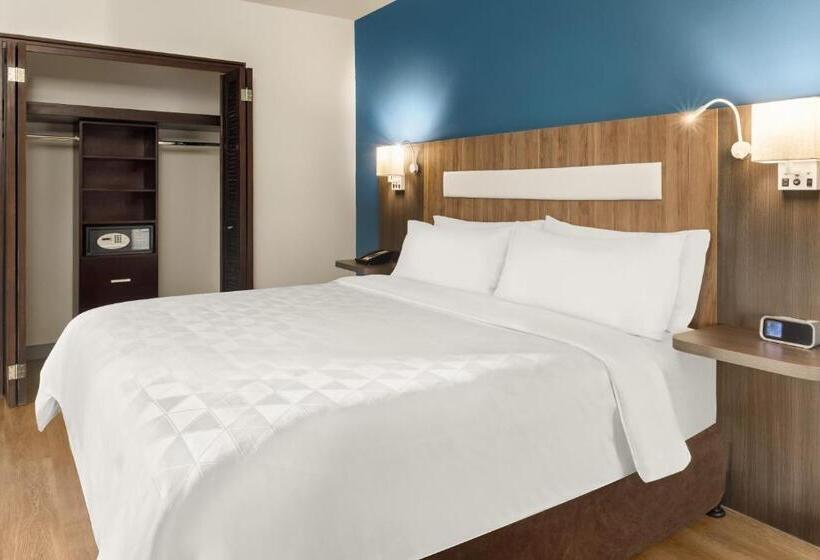 Президентский Люкс, Holiday Inn Express San Jose Forum Costa Rica, An Ihg