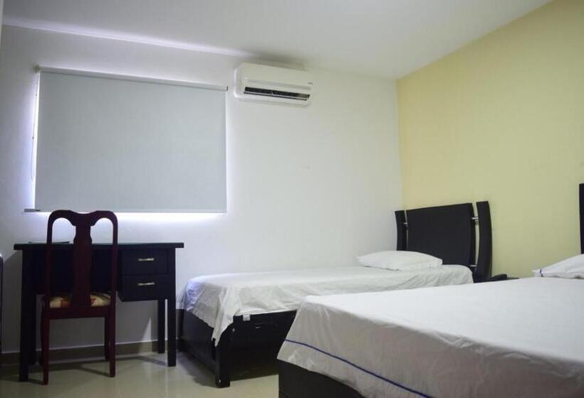 标准三人间, Intersuites