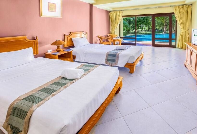 디럭스 룸, Khaolak Mohintara Resort