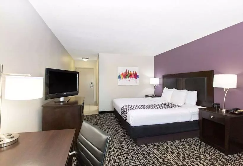 デラックスルーム, La Quinta By Wyndham Blue Springs
