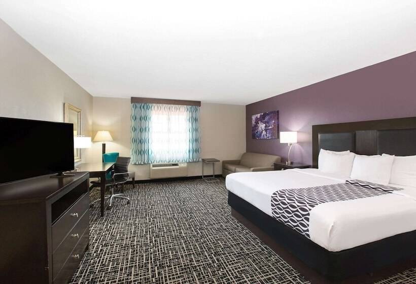 Номер Deluxe, La Quinta By Wyndham Blue Springs