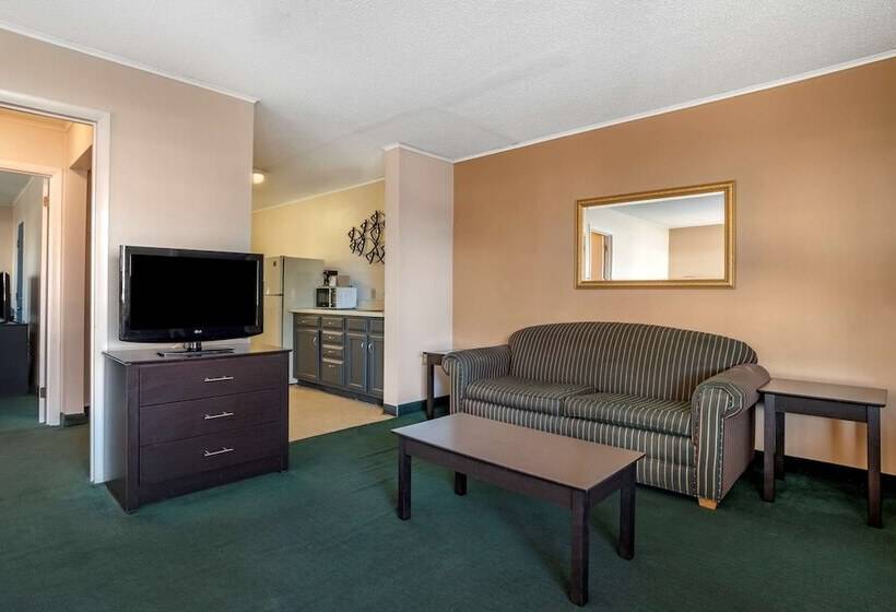 Люкс 2 Спальни, Rodeway Inn & Suites