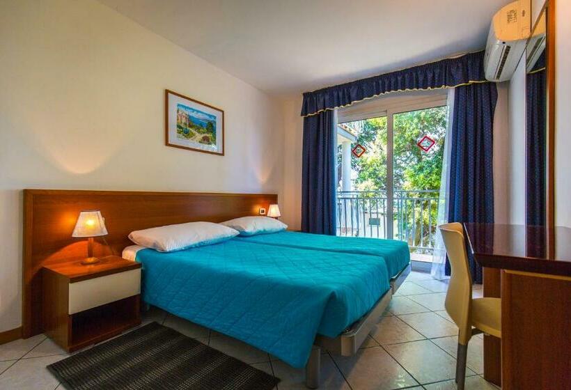 Апартаменты 1 Спальня с Балконом, Splendid Resort