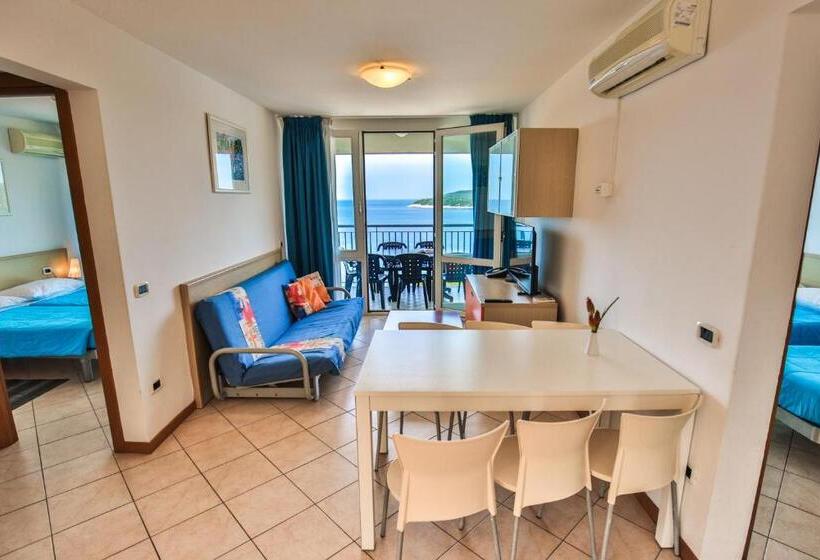 Апартаменты 2 Спальни Вид на Море, Splendid Resort