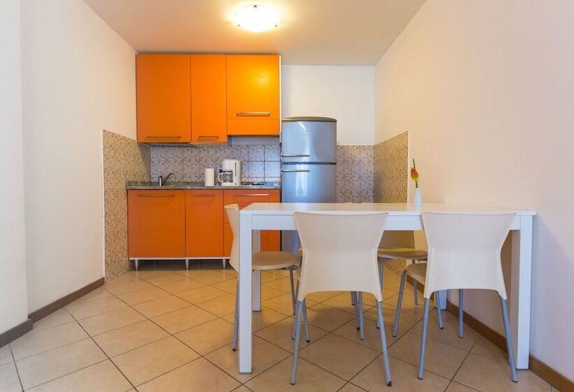 Апартаменты 1 Спальня Вид на Море с Балконом, Splendid Resort