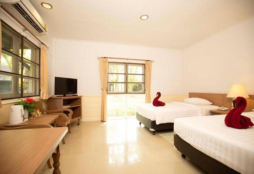 غرفة ديلوكس, The Legacy River Kwai Resort