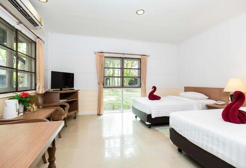 غرفة ديلوكس, The Legacy River Kwai Resort