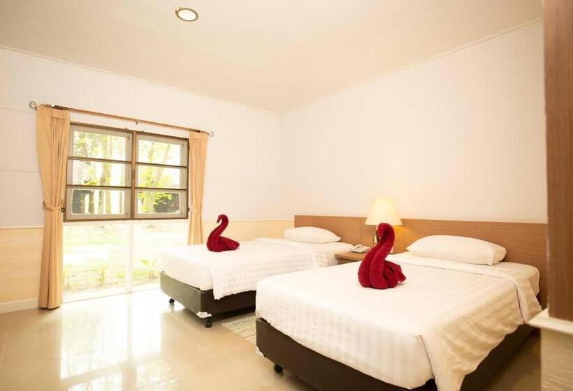 غرفة ديلوكس, The Legacy River Kwai Resort