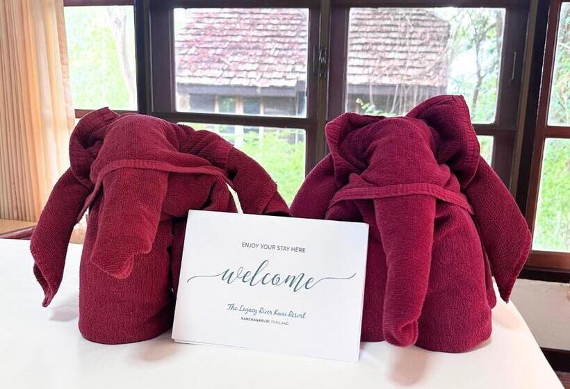 수피리어 스위트, The Legacy River Kwai Resort