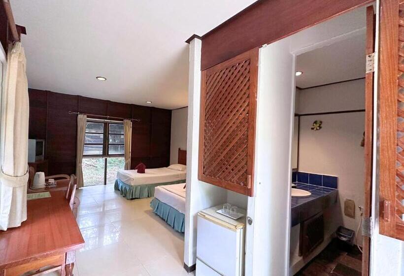 غرفة قياسية, The Legacy River Kwai Resort