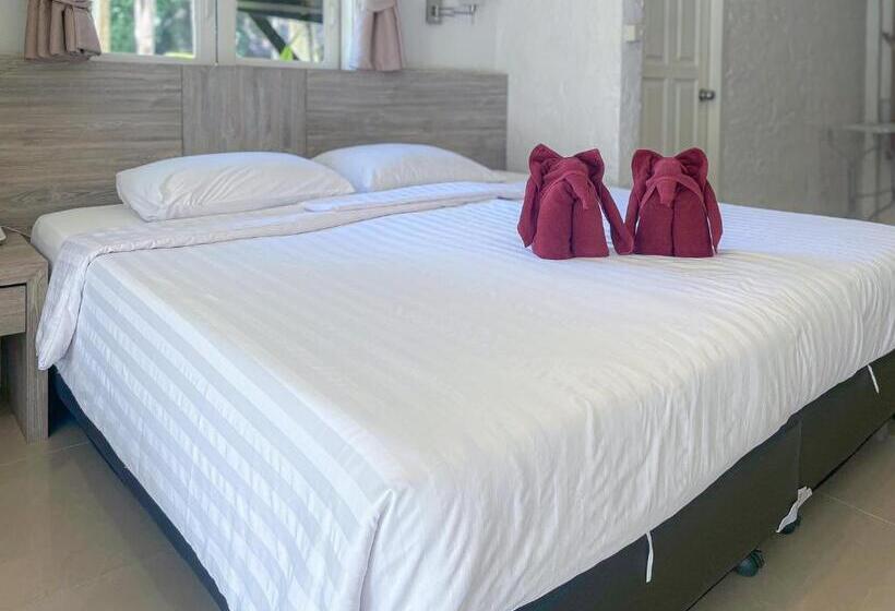 غرفة ديلوكس, The Legacy River Kwai Resort