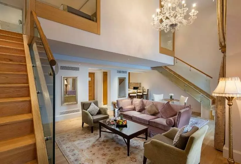 Duplex Suite, Titanic Mardan Palace