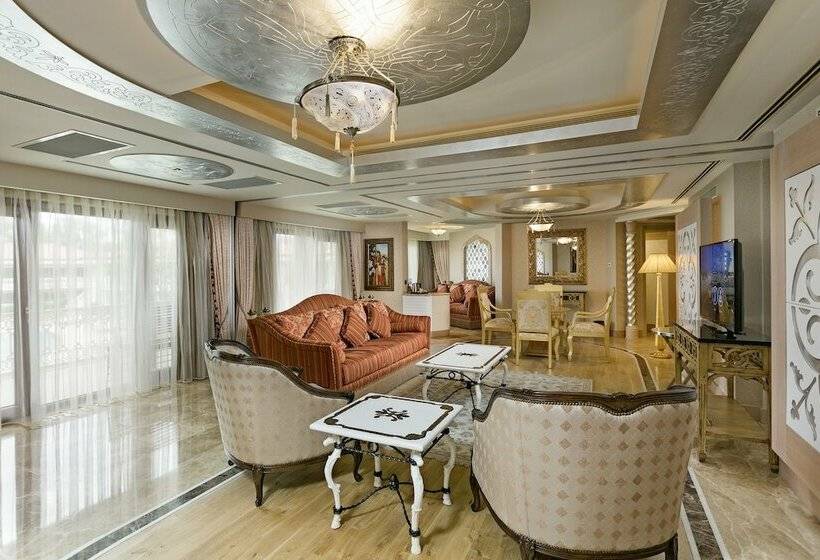 Дом 1 Спальня, Titanic Mardan Palace