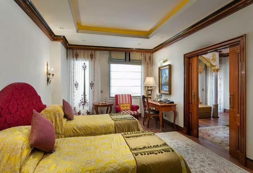 Premium Family Room, Titanic Mardan Palace