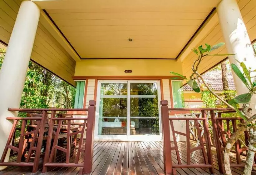 بانگلوی سوپریور, Koh Chang Paradise Resort & Spa