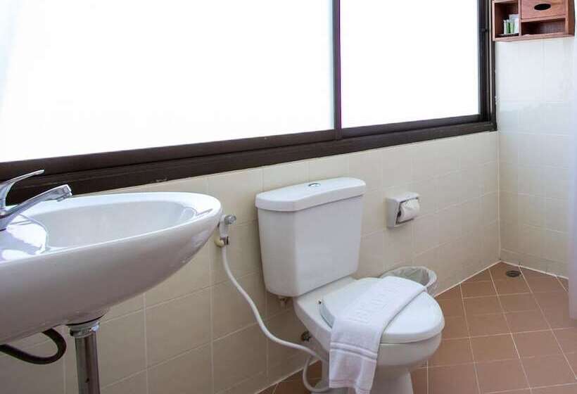 패밀리 룸, Bel Aire Patong