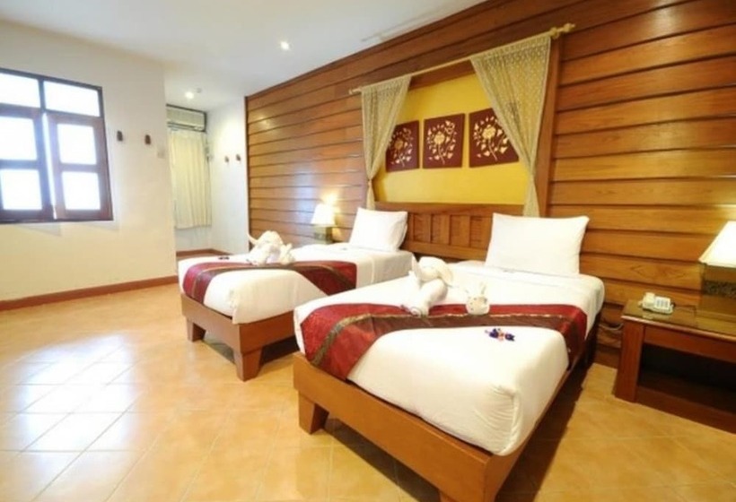 패밀리 룸, Bel Aire Patong