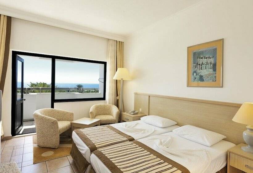 标准间, Sural Saray