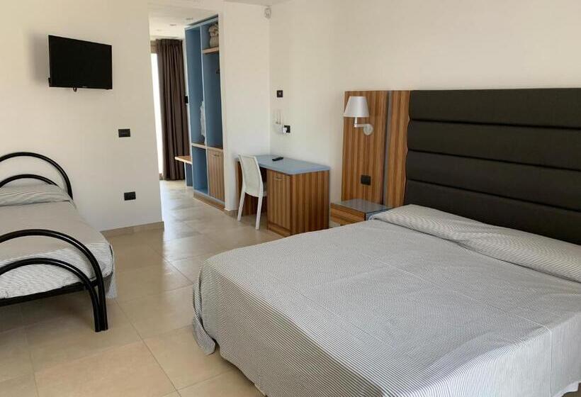 Трехместный Номер Deluxe, Almare' B&b