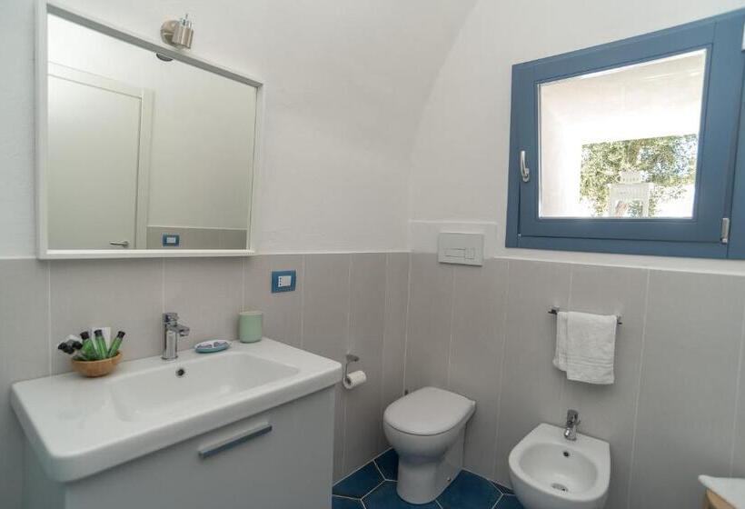 اتاق استاندارد چهارنفره با چشمانداز باغ, Il Pagliaio B&b