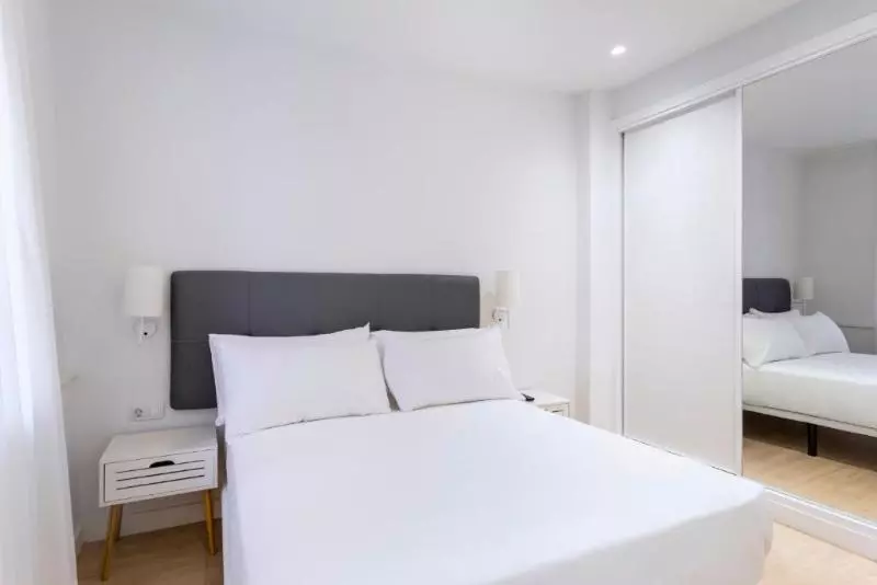 آپارتمان 1 خوابه, Apartamentos Metrópolis