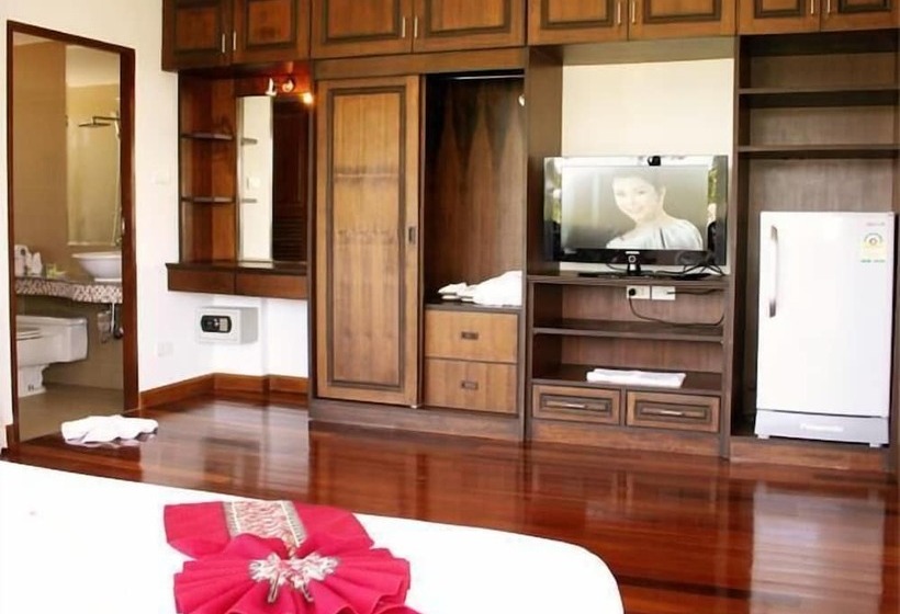 스탠다드 스튜디오, Chawenglakeview Condotel