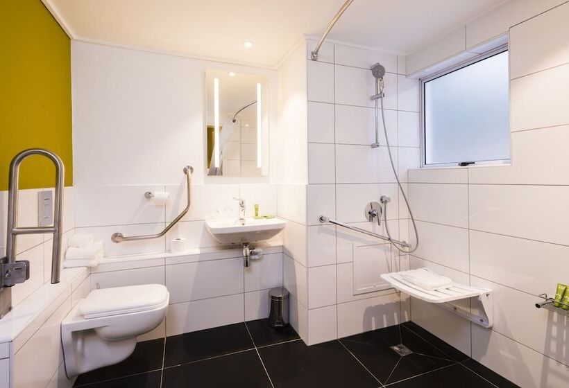 غرفة قياسية مطلّة علي البحر, Simon S Town Quayside