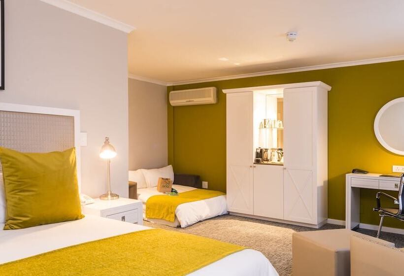 غرفة قياسية مطلّة علي البحر, Simon S Town Quayside