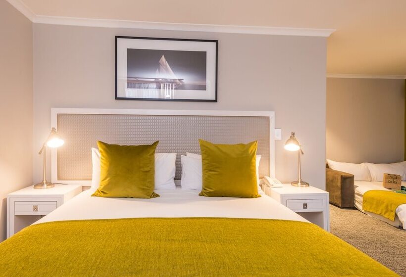 غرفة قياسية مطلّة علي البحر, Simon S Town Quayside