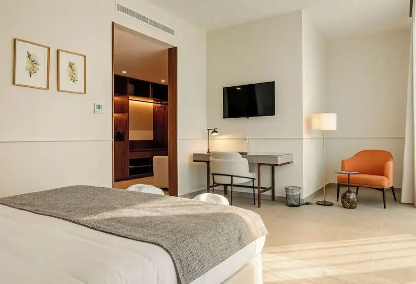 Superior room with lake view, Ap Lago Montargil Conference & Spa