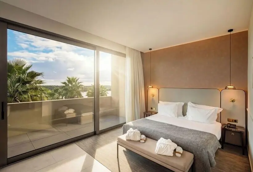 Superior room with lake view, Ap Lago Montargil Conference & Spa