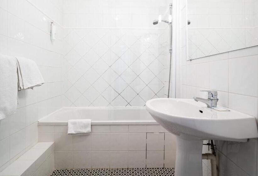 コンフォートルーム, Au Patio Morand